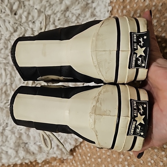 Converse Sneakers - Picture 5 of 15
